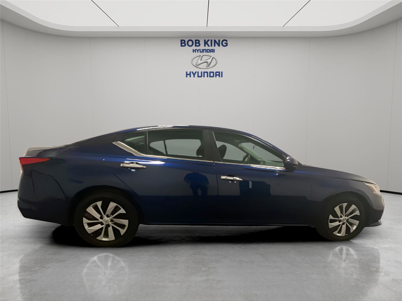 Used 2019 Nissan Altima 2.5 S FWD image 6