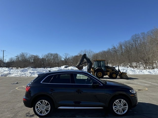 Used 2018 Audi Q5 2.0T Premium Plus w/ Premium Plus Package image 4