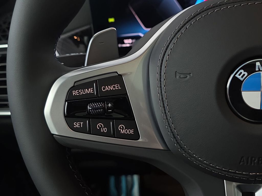 New 2026 BMW X5 M60i image 17