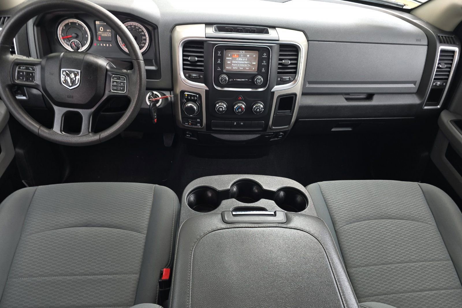 Used 2018 RAM 1500 Classic SLT AWD/4WD image 13