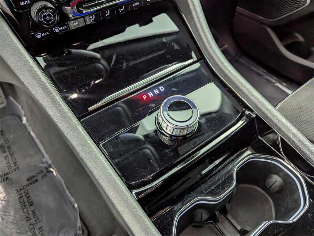 Certified 2023 Jeep Grand Cherokee L Laredo image 27