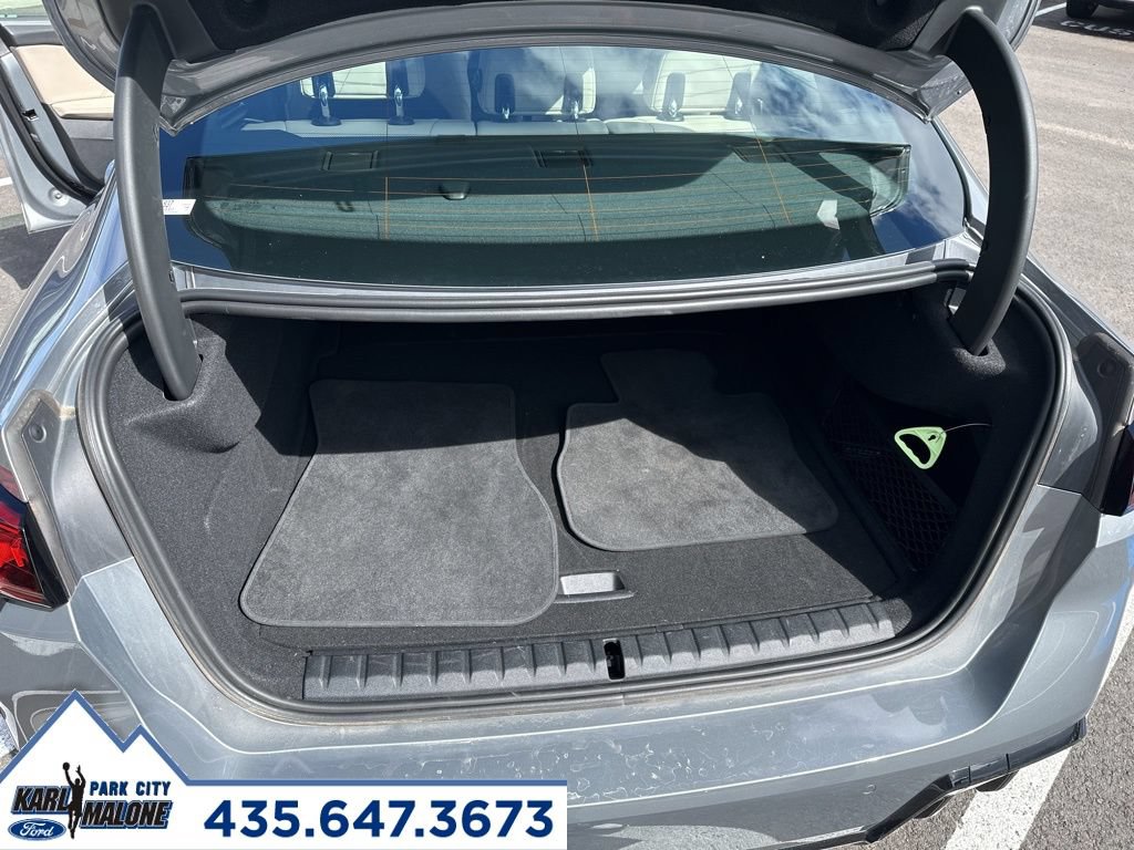 Used 2025 BMW 228i xDrive w/ M Sport Package AWD/4WD image 7