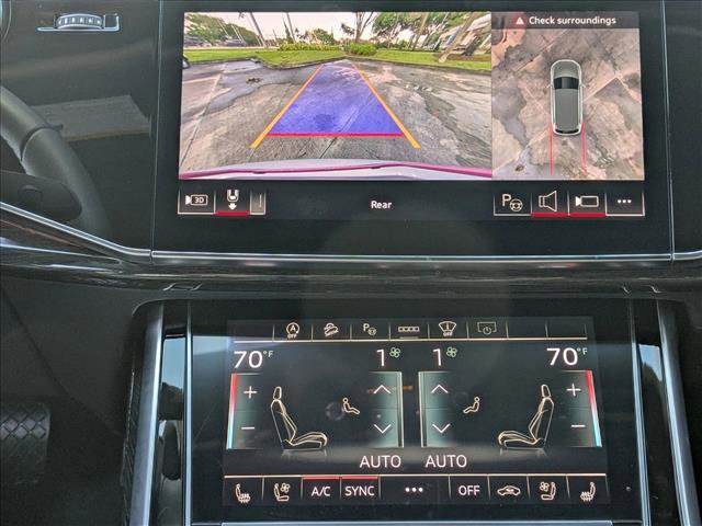 Used 2025 Audi Q7 3.0T Prestige image 14