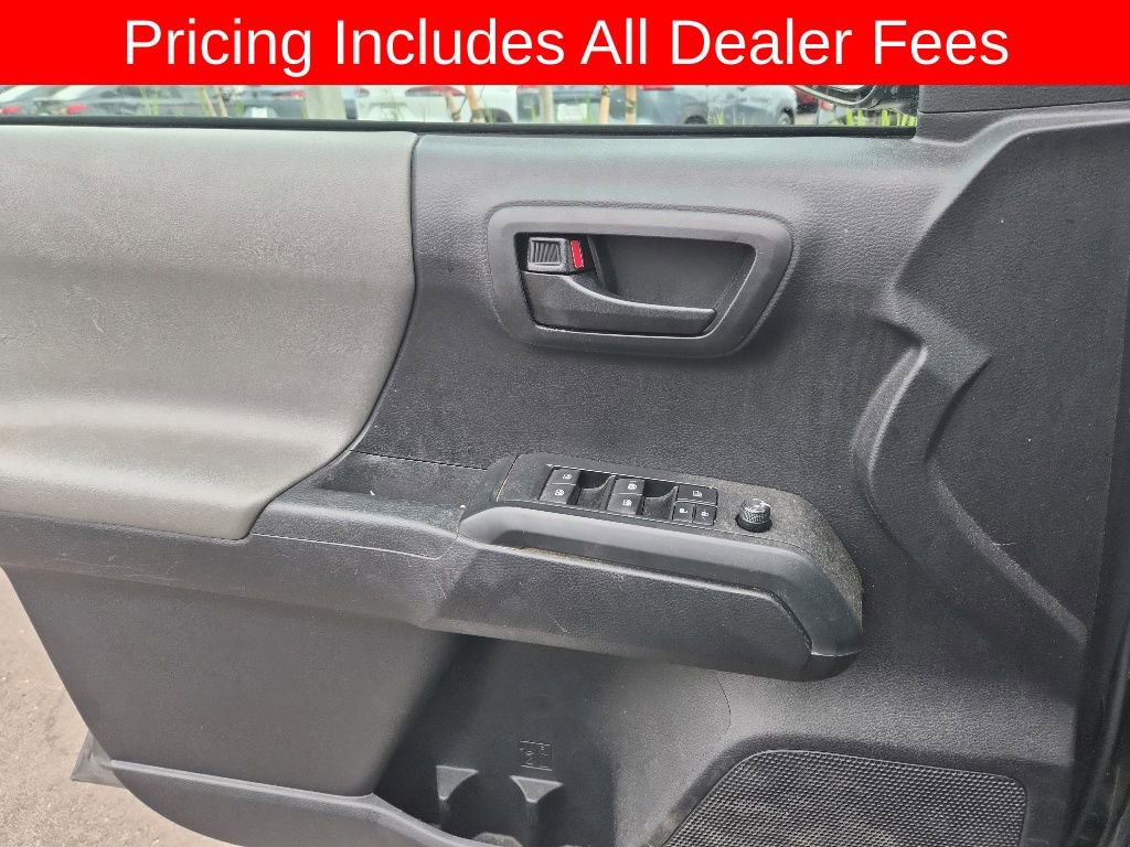 Used 2020 Toyota Tacoma SR w/ SR Convenience Package RWD image 11