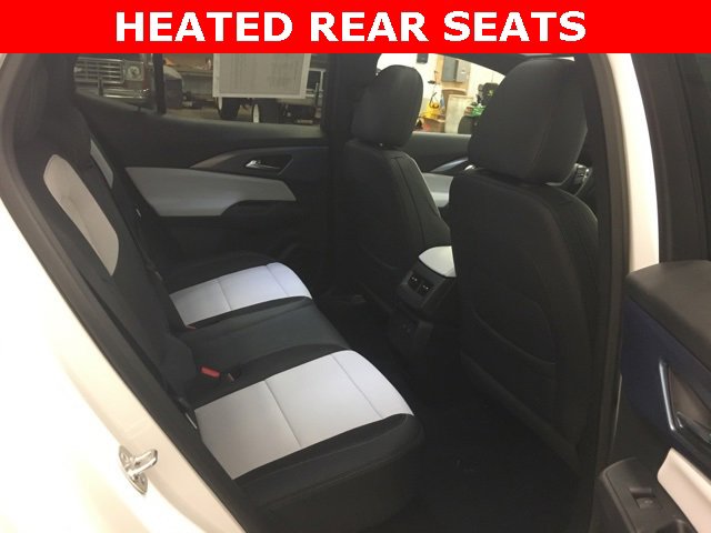 Used 2024 Chevrolet Equinox EV LT image 16