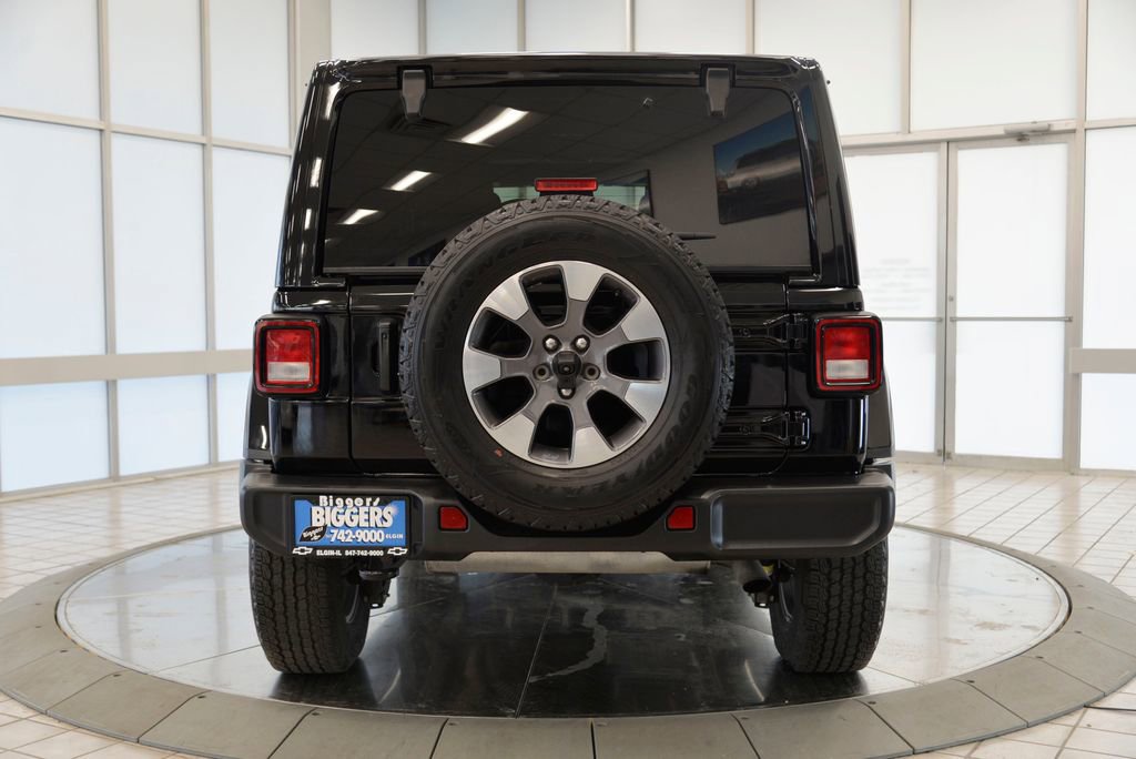 Used 2021 Jeep Wrangler Unlimited Sahara image 7