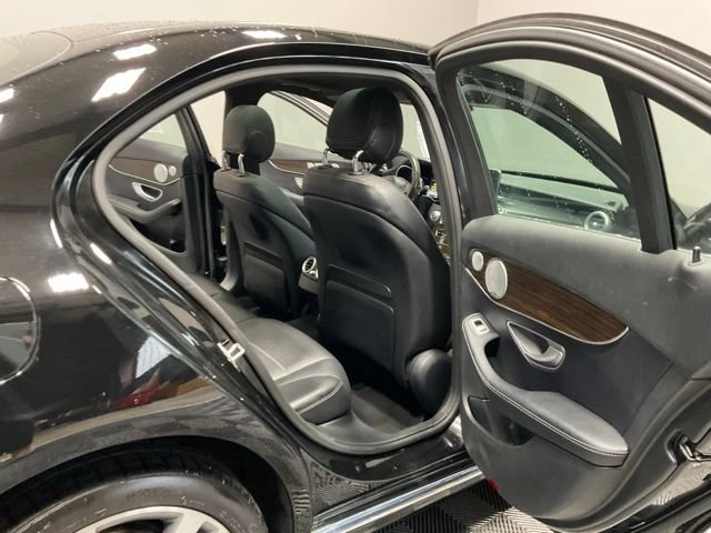 Used 2018 Mercedes-Benz C 300 4MATIC Sedan image 26