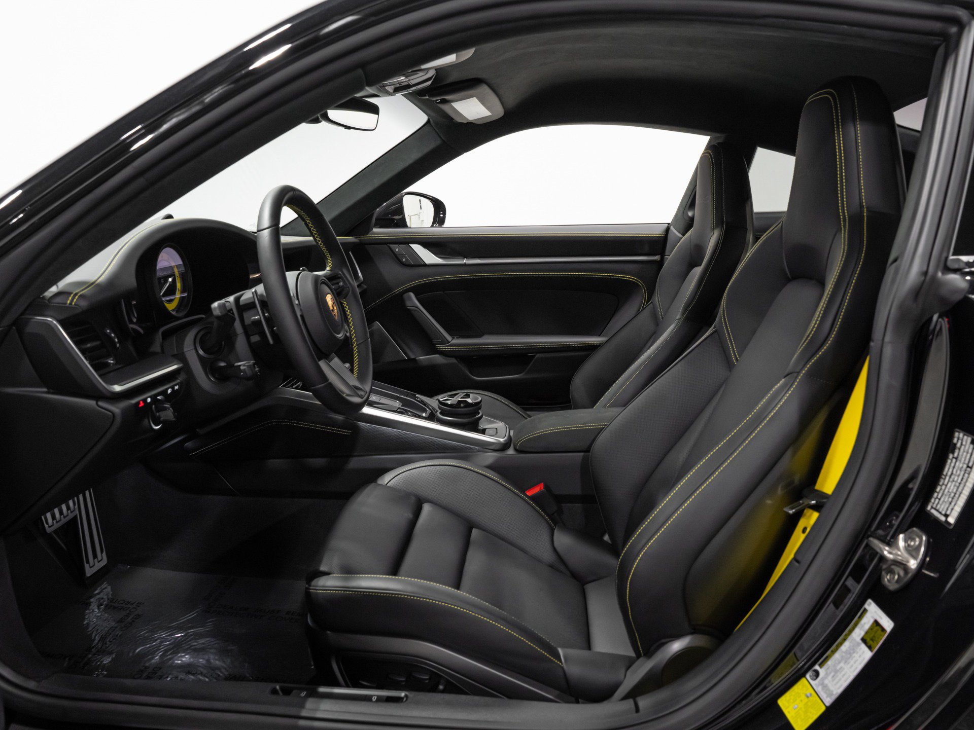 Used 2025 Porsche 911 Turbo S AWD/4WD image 42