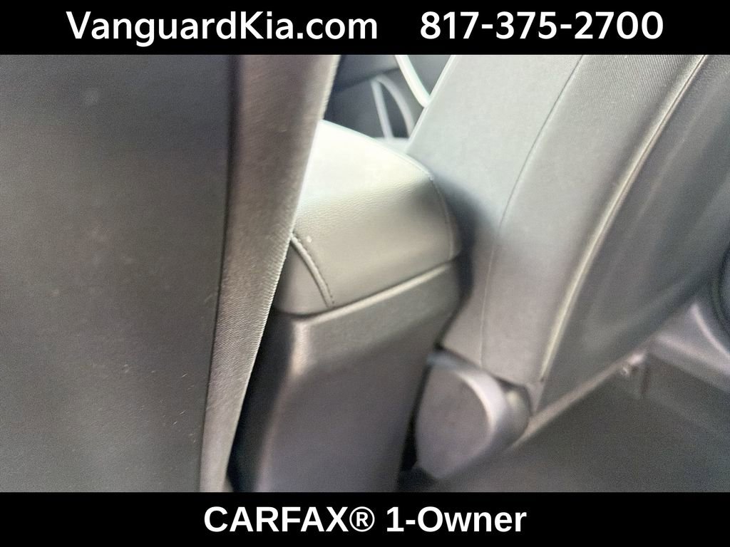Certified 2025 Kia Soul LX FWD image 24