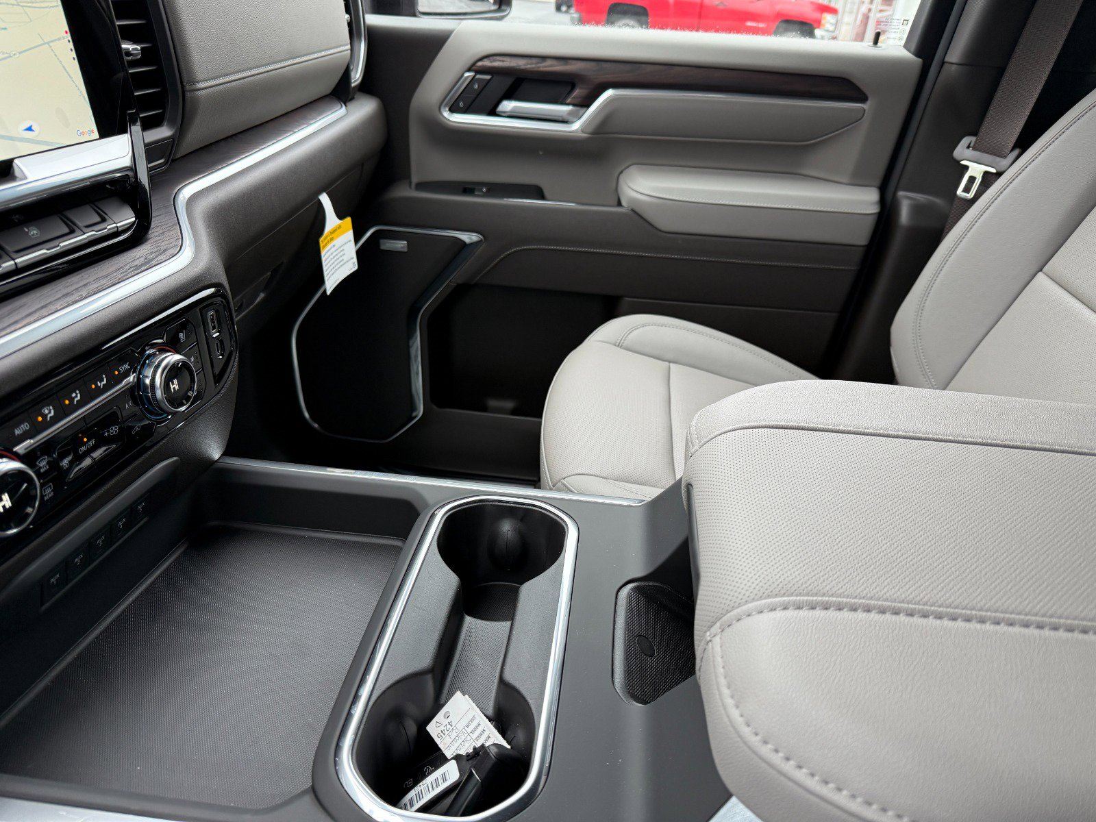 New 2026 GMC Sierra 2500 SLT w/ Max Trailering Package image 35