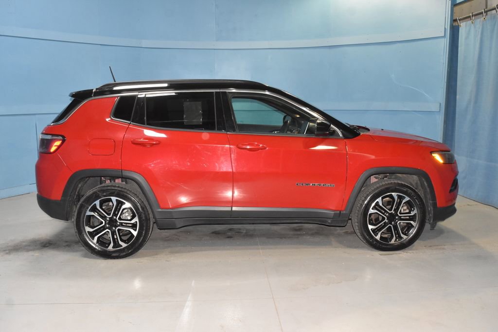 Used 2024 Jeep Compass Limited AWD/4WD image 23