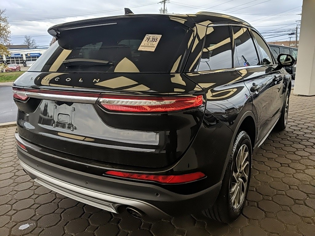 Certified 2022 Lincoln Corsair AWD w/ Equipment Group 101A image 5