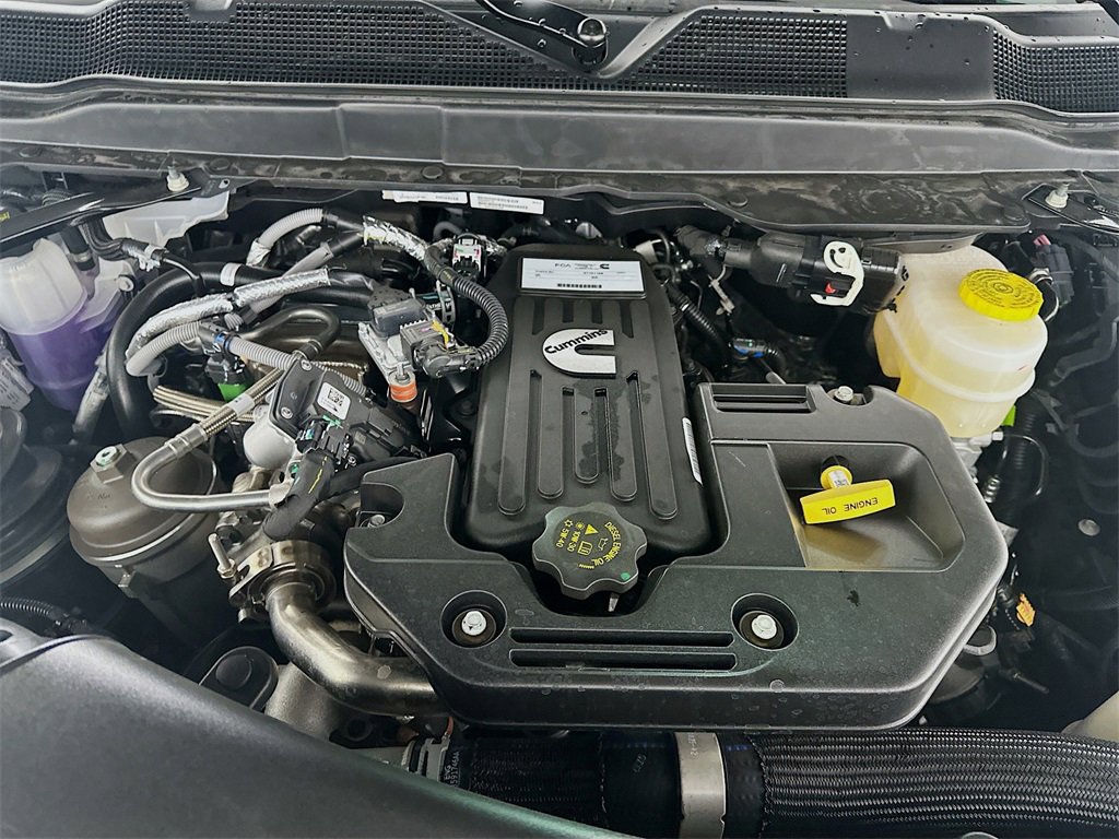 New 2026 RAM 3500 Limited w/ Towing Technology Group image 18
