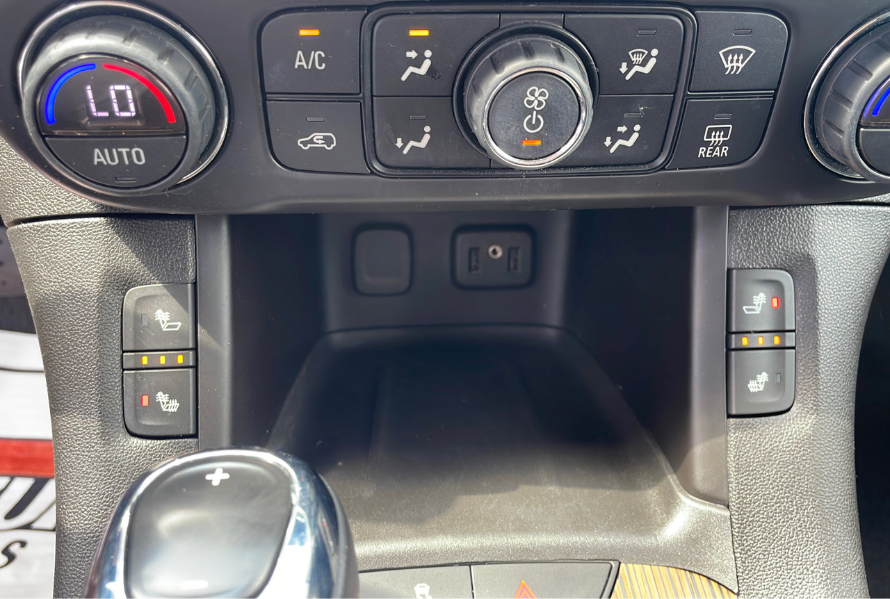 Used 2018 GMC Acadia SLE image 20