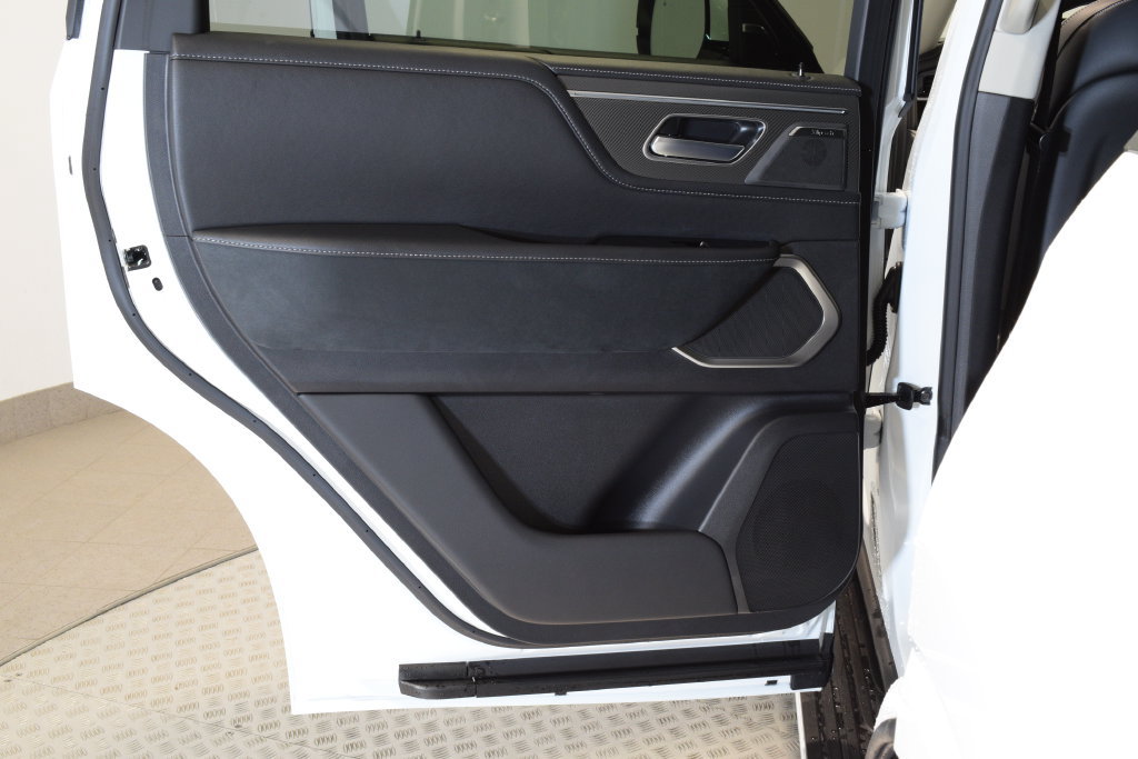 New 2027 INFINITI QX80 Luxe AWD/4WD image 28