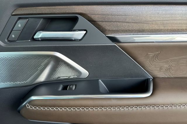 New 2026 GMC Acadia Denali Ultimate w/ LPO, All-Weather Package image 21