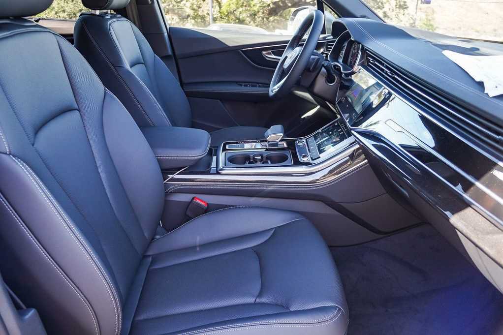 New 2026 Audi Q7 2.0T Premium Plus AWD/4WD image 19