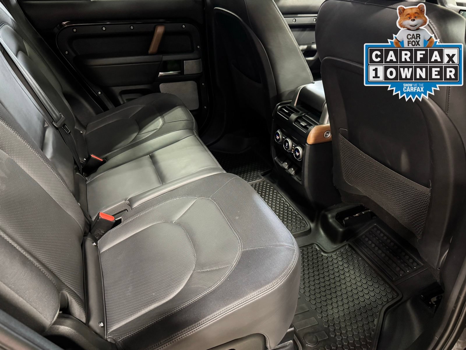 Used 2023 Land Rover Defender 130 X-Dynamic SE AWD/4WD image 50