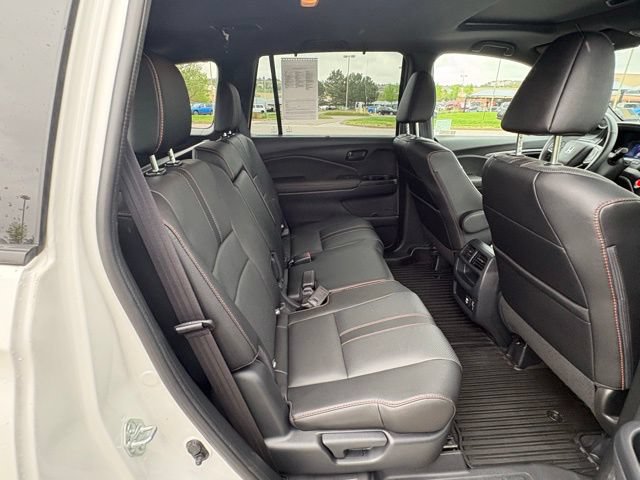 Used 2023 Honda Passport TrailSport image 30