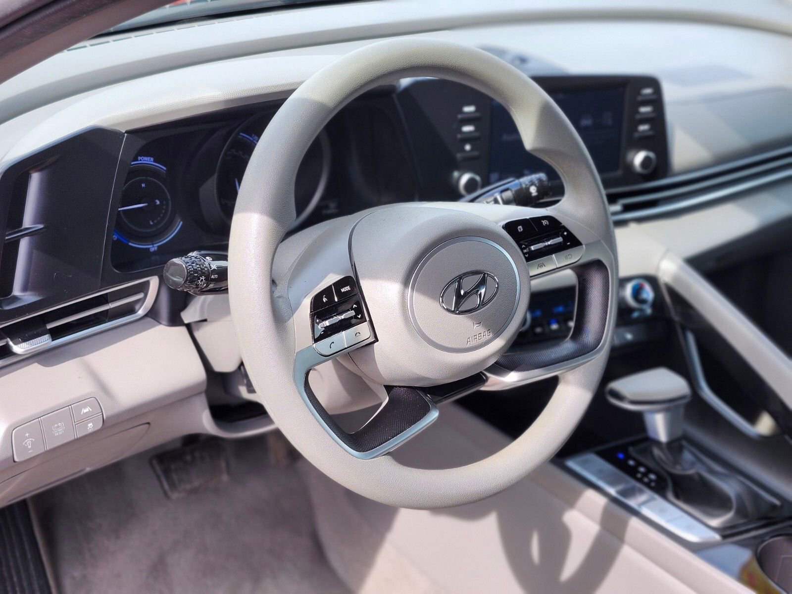 Used 2021 Hyundai Elantra Blue image 19