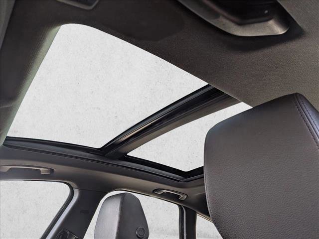 Used 2018 BMW 330i Gran Turismo xDrive image 17