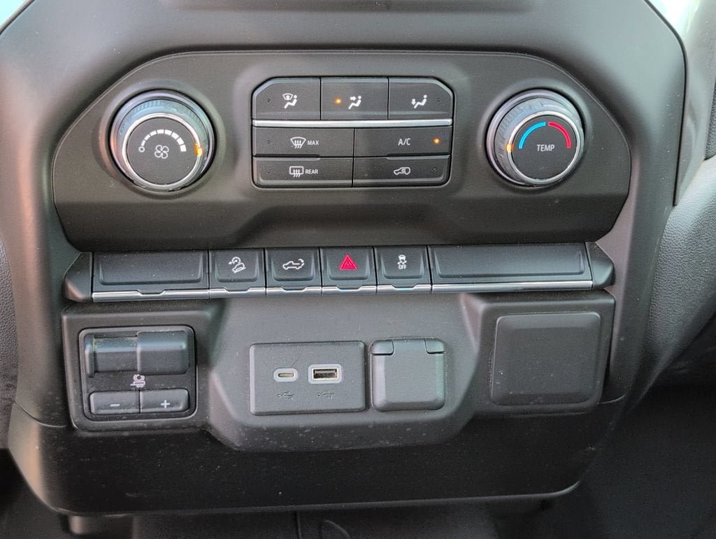 Used 2021 Chevrolet Silverado 1500 Custom Trail Boss w/ LPO, Dark Essentials Package AWD/4WD image 22