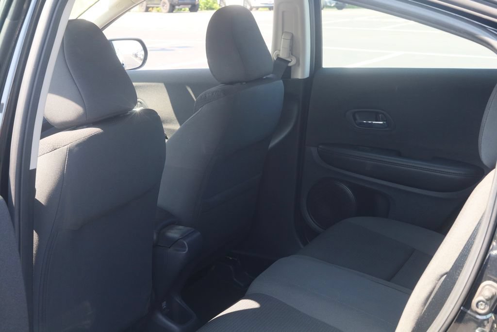 Used 2021 Honda HR-V LX image 23