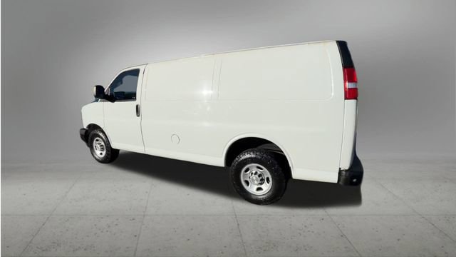 Used 2021 Chevrolet Express 2500 w/ Driver Convenience Package image 6