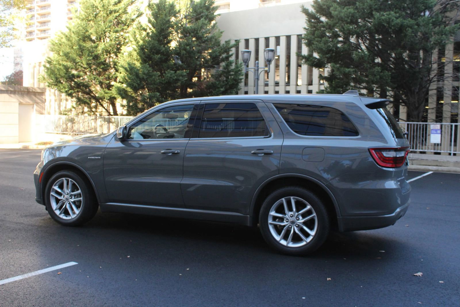 Used 2022 Dodge Durango R/T AWD/4WD image 12