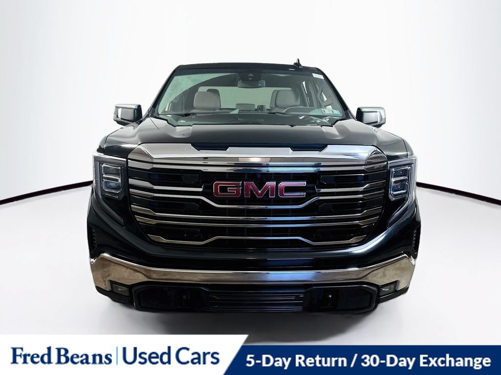 Used 2025 GMC Sierra 1500 SLT AWD/4WD image 2