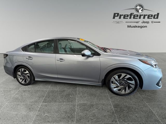 Used 2023 Subaru Legacy Limited AWD/4WD image 8