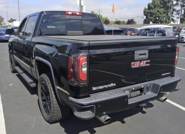 Used 2017 GMC Sierra 1500 Denali AWD/4WD image 5