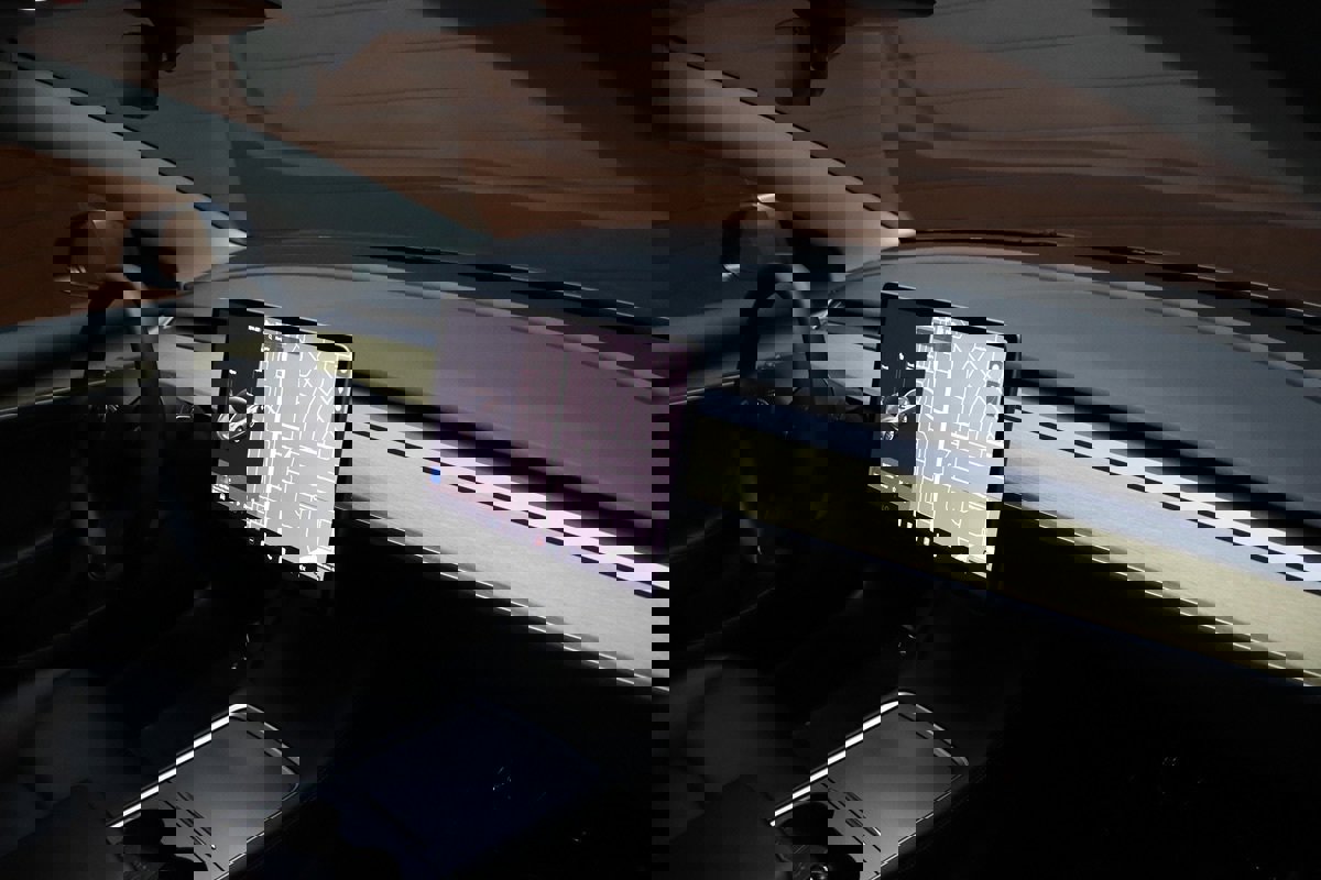 Used 2023 Tesla Model 3 Standard Range image 46