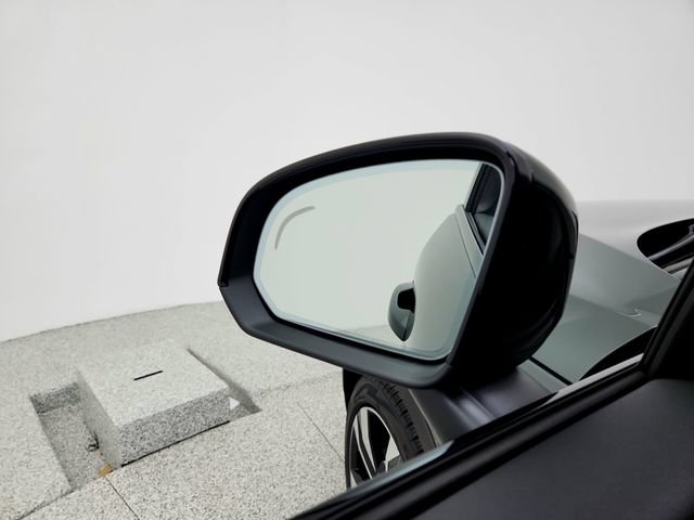 New 2026 Volvo XC40 B5 Ultra w/ Climate Package image 19