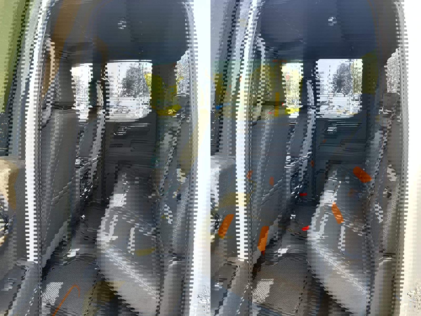 Used 2025 GMC Sierra 1500 AT4 image 31