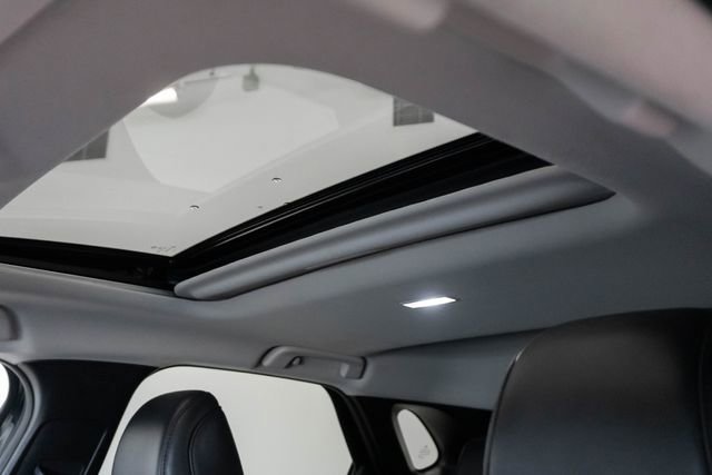 Used 2024 MAZDA CX-30 AWD 2.5 S w/ Premium Package image 4