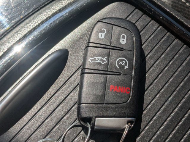 Certified 2023 Chrysler 300 S w/ Comfort Group RWD image 32