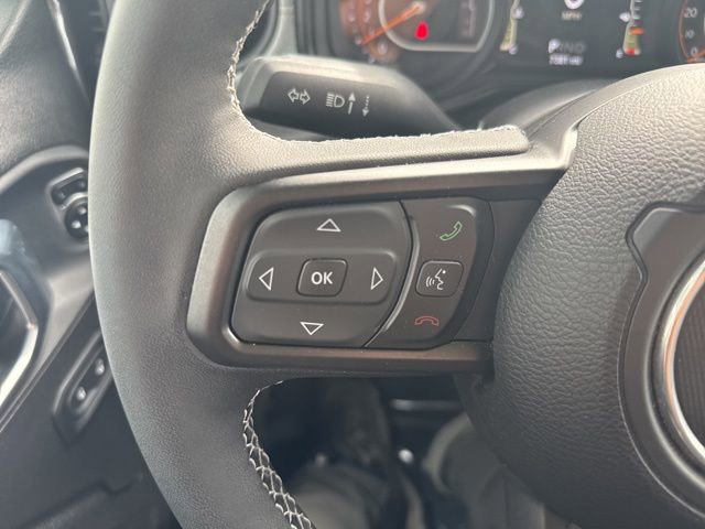 Certified 2025 Jeep Wrangler Sport AWD/4WD image 15