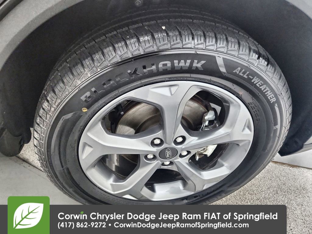 Used 2025 Ford Escape ST-Line Select image 33