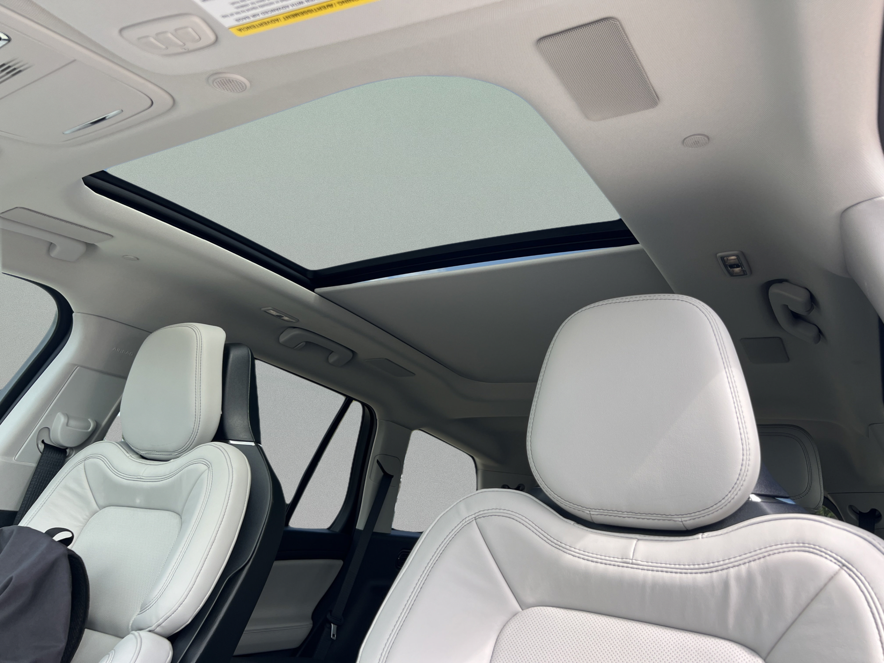 New 2027 Lincoln Aviator Reserve AWD/4WD image 18