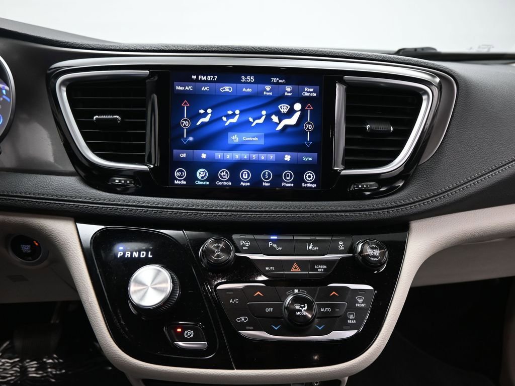 Used 2018 Chrysler Pacifica Limited w/ Advanced Safetytec Group image 15