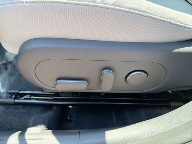 Used 2024 Hyundai Kona SEL image 16