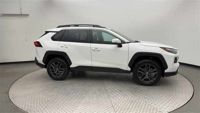 Used 2024 Toyota RAV4 Adventure image 9