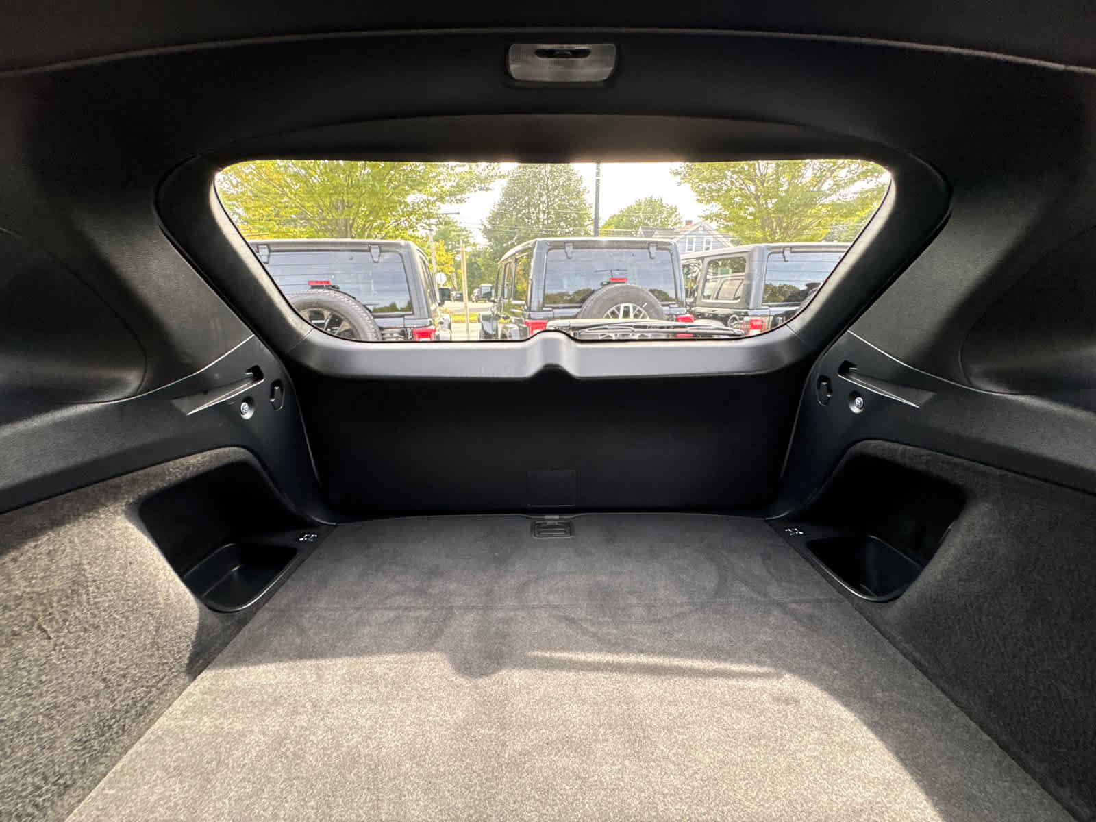 Used 2023 Honda Passport EX-L image 38