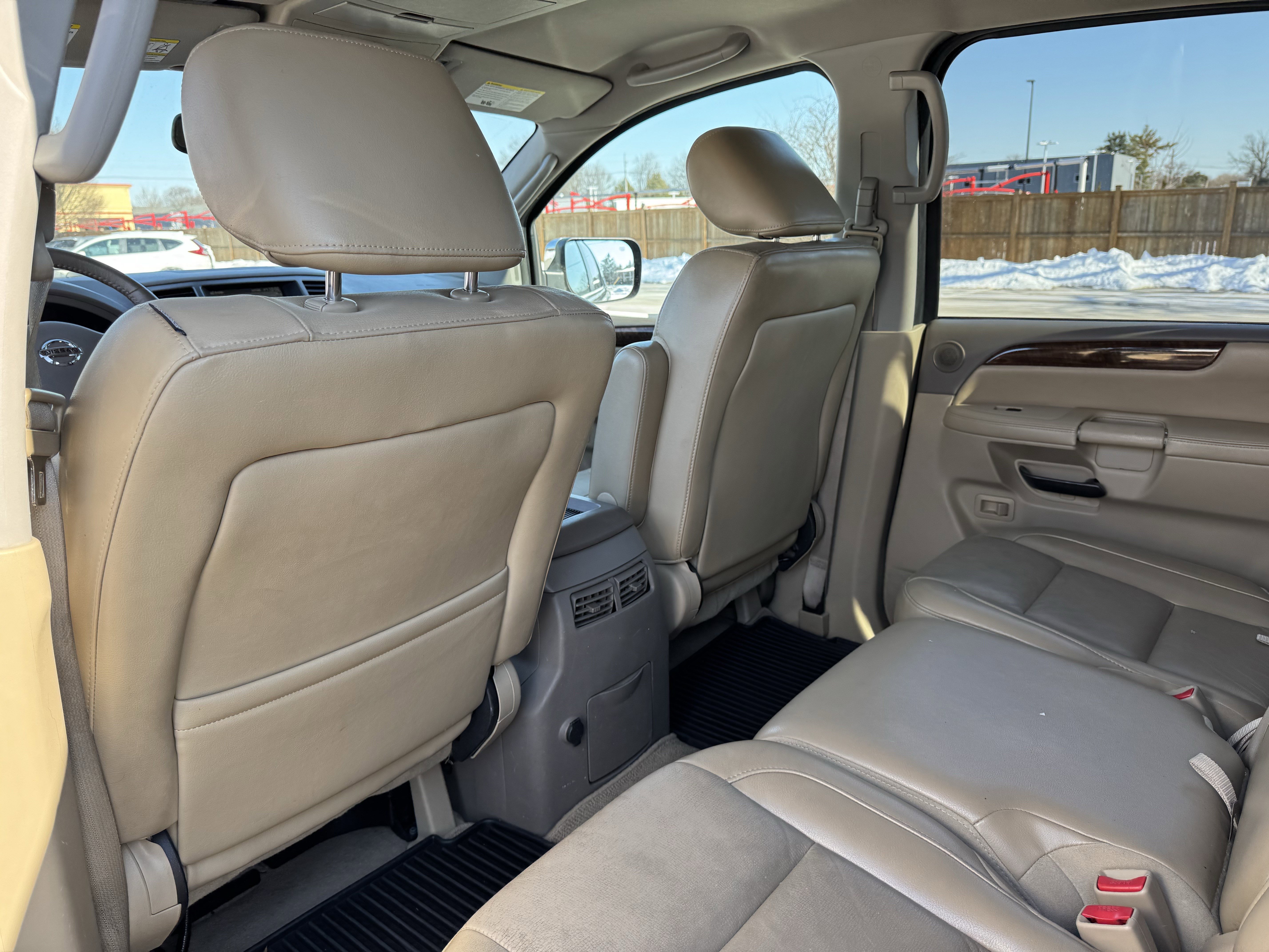 Used 2011 Nissan Armada SL image 33