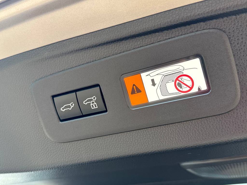 Used 2024 Toyota Land Cruiser AWD/4WD image 8