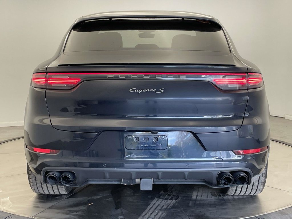 Used 2023 Porsche Cayenne S AWD/4WD image 6