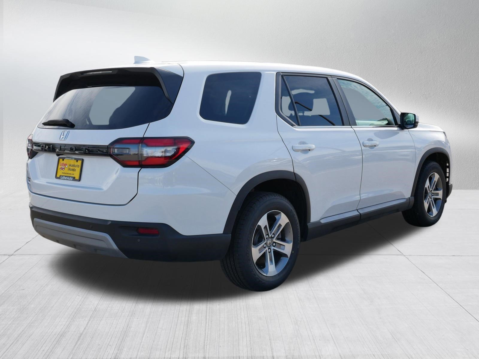 Certified 2025 Honda Pilot EX-L image 7