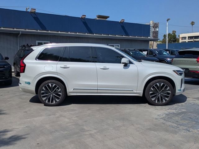 Certified 2025 Volvo XC90 T8 Ultra w/ Lounge Package AWD/4WD image 2