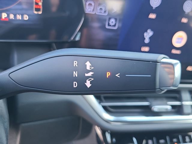 New 2026 Chevrolet Equinox EV LT w/ LPO, Blackout Package image 33